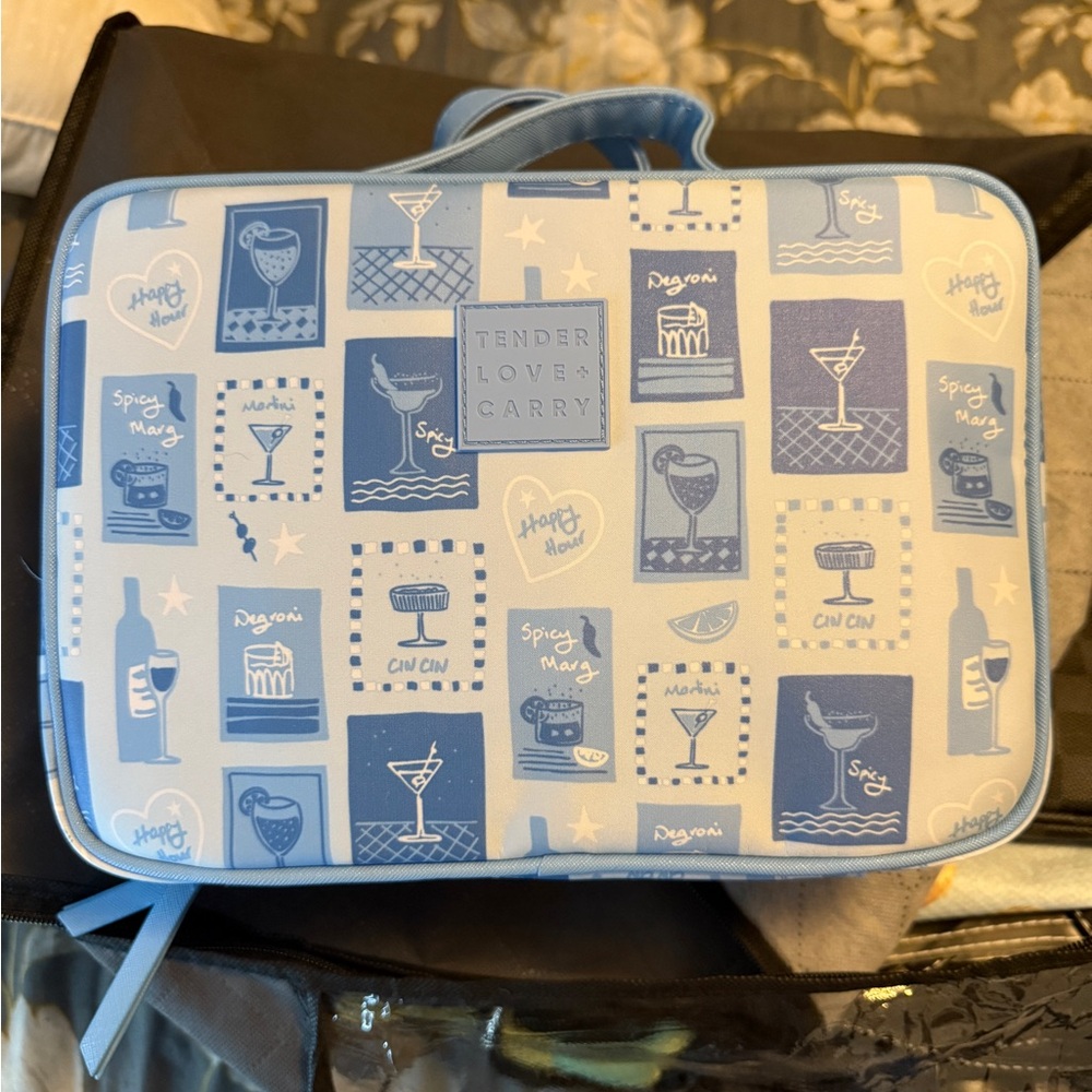 Tender Love + Carry Blue and White Travel Bag